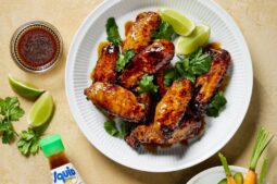 Fish Sauce Glazed Chicken Wings